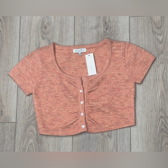 Emory Park Woman’s Button-Up Top - Picture 1 of 8